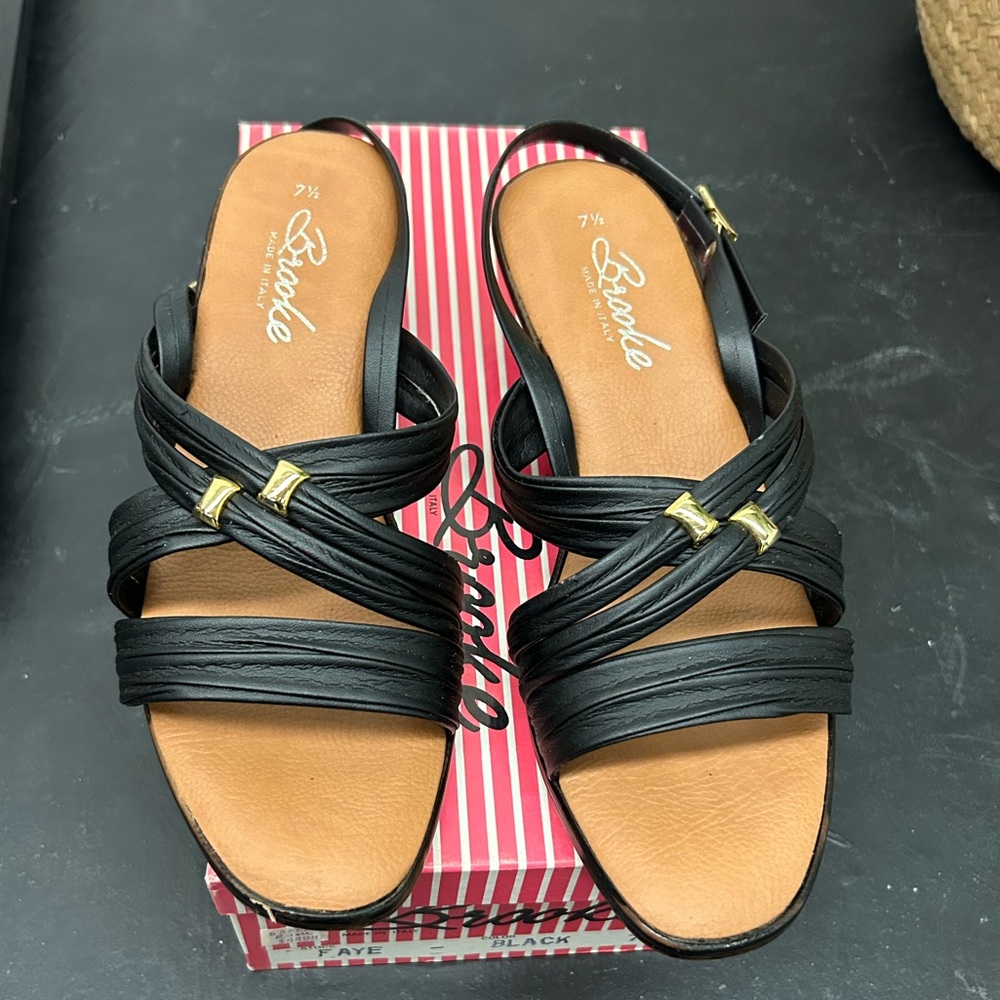 Vintage Brooke Sandals